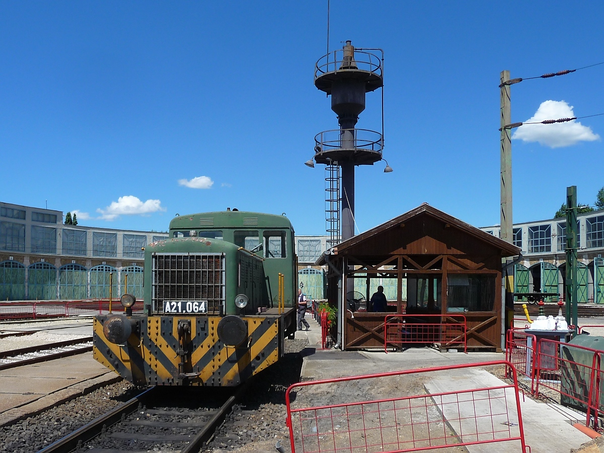 Führerstandmitfahrten auf der A21.064 im Hungarian Railway Museum, Budapest, 18.6.2016