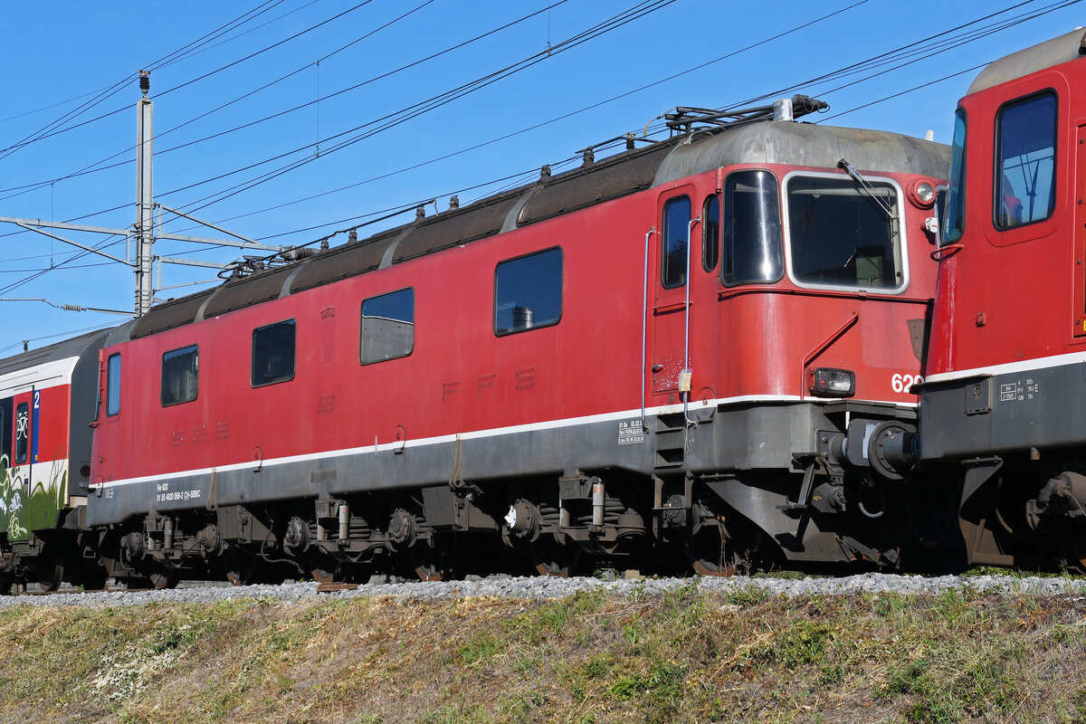 F�r die Re 620 056-2 hat bald die letzte Stunde geschlagen. Am 03.09.2026 wird die Lok auf ein Nebengleis beim Bahnhof Kaiseraugst geschleppt.