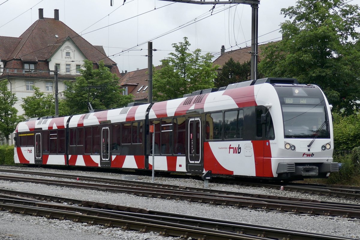 FWB ABe 4/8 4  Münchwilen  am 9.6.20 kurz vor der Einfahrt in den Bahnhof Wil.