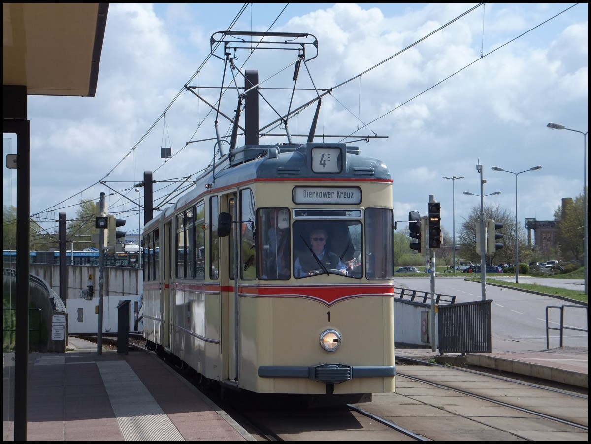 G4 aus dem Jahr 1961 der RSAG in Rostock am 13.04.2014