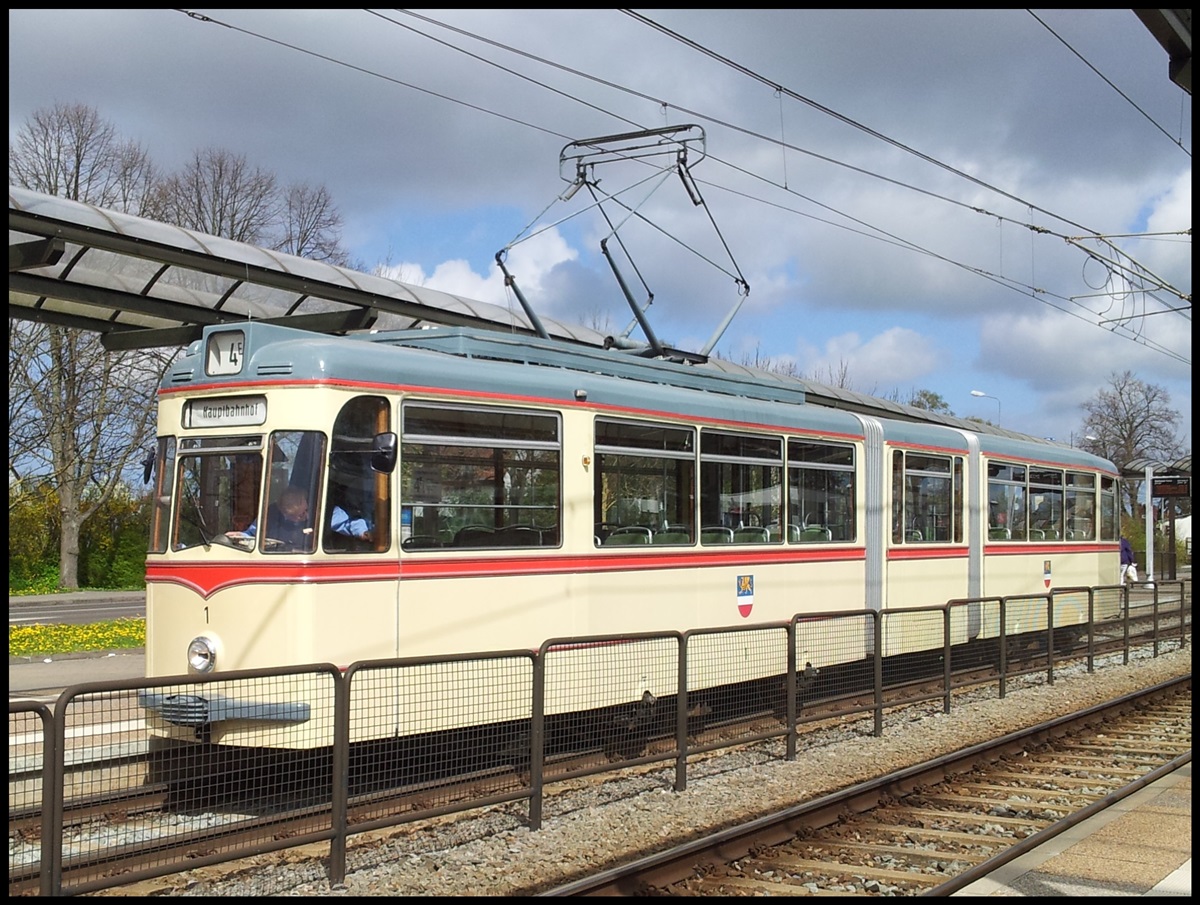 G4 aus dem Jahr 1961 der RSAG in Rostock am 13.04.2014