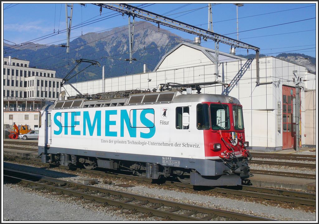 Ge 4/4 II 616  Filisur  in Landquart. (29.09.2015)