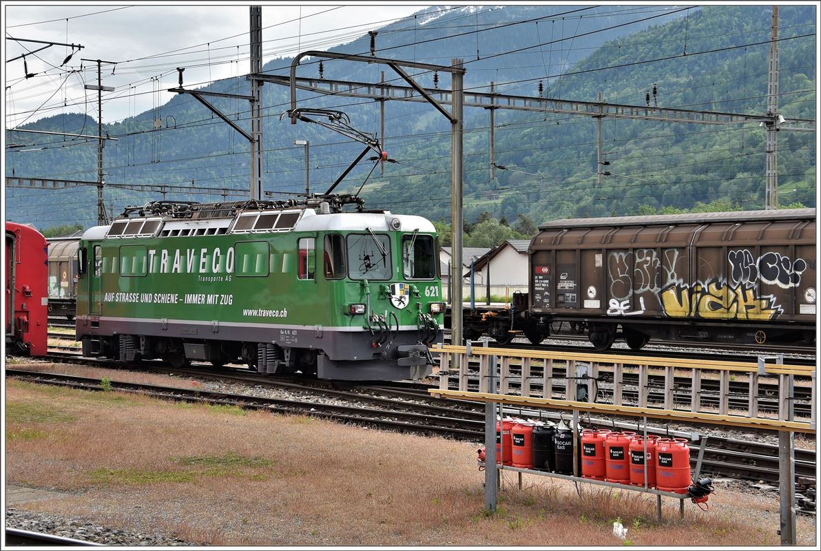 Ge 4/4 II 621  Felsberg  in Landquart. (18.05.2017)