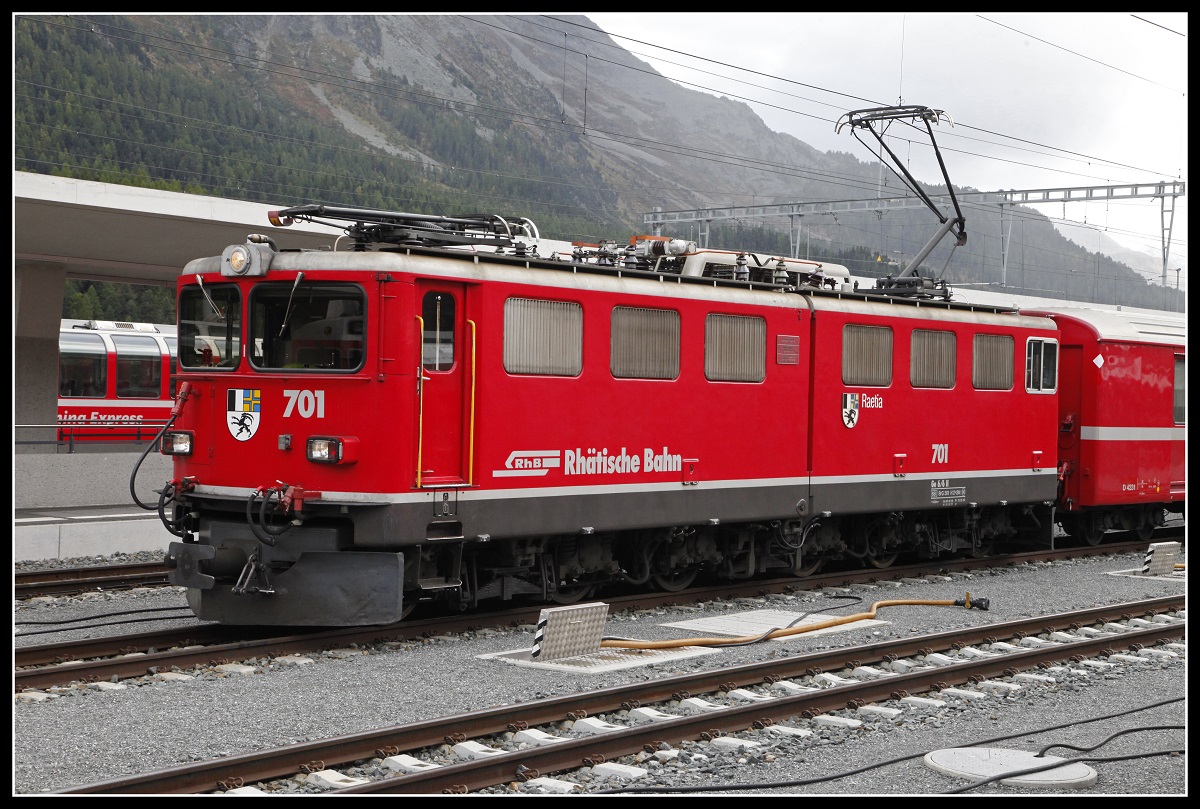 Ge 6/6 II 701 in St.Moritz am 2.10.2019.