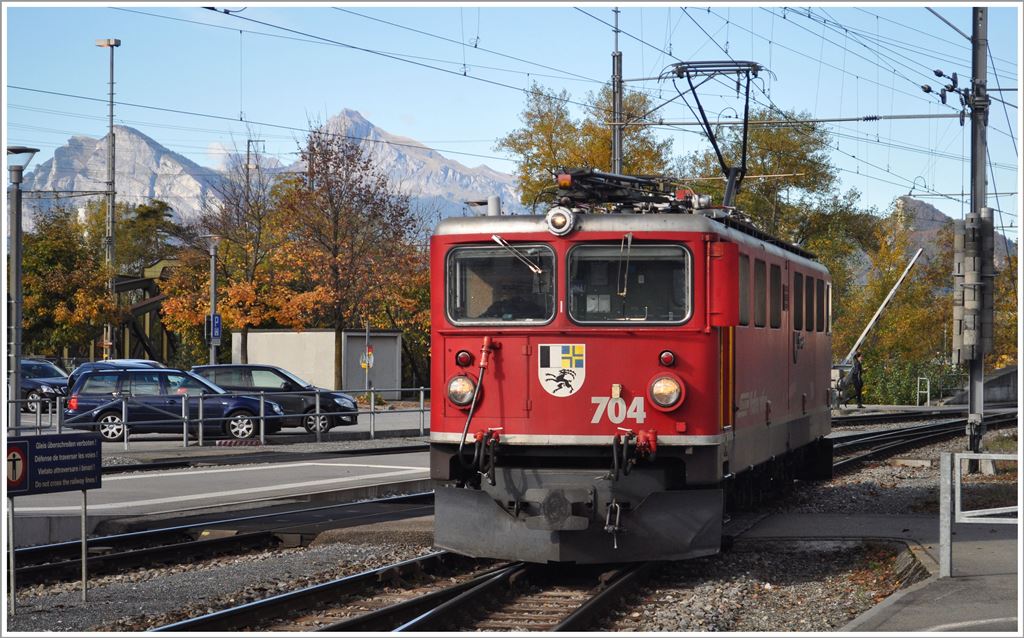 Ge 6/6 II 704 in Landquart. (24.10.2013)