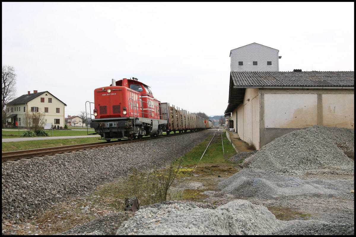 Genügend Zeit um Alte Sachen auszugraben ,... 

DH 1100.2 am 25.März 2016 auf dem Weg nach Deutschlandsberg bei Trag . 