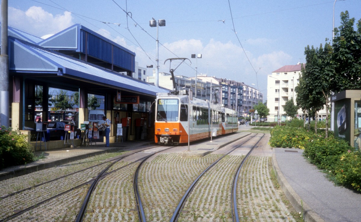 Genve / Genf TPG Tram 12 (ACMV/DWAG/BBC-Be 4/6 846) Moillesulaz am 3. August 1993.