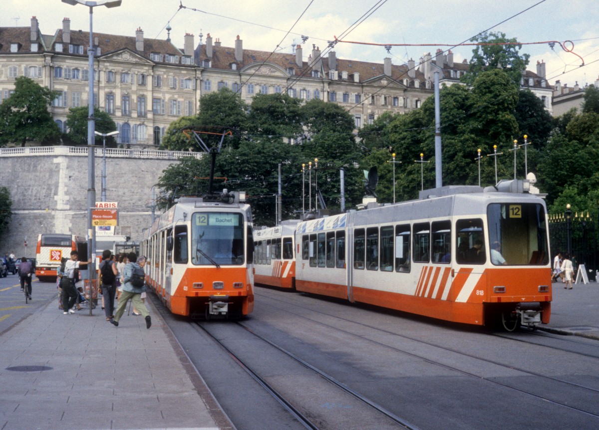 Genve / Genf TPG Tram 12 (ACMV/DWAG-Be 4/6 820 / 818) Place Neuve am 3. August 1993.