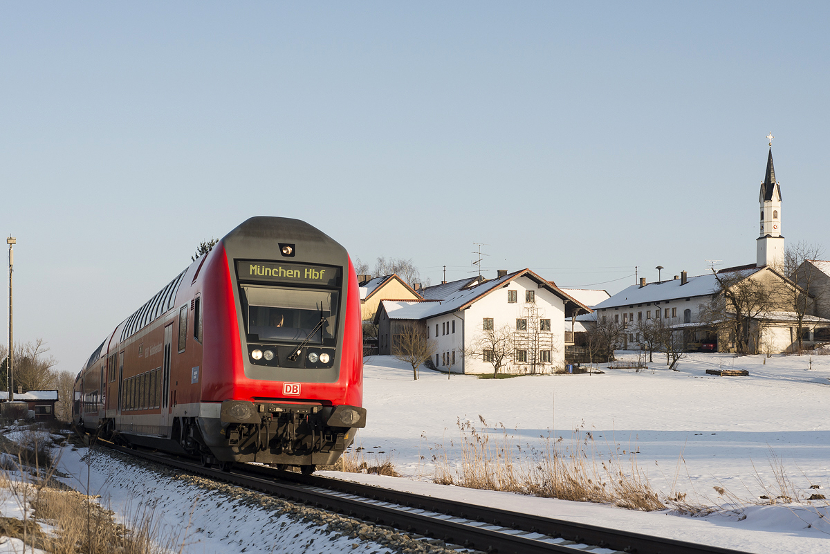 Geschobener DoSto-Regionalexpress nach München am 07.02.2015 bei Wasentegernbach