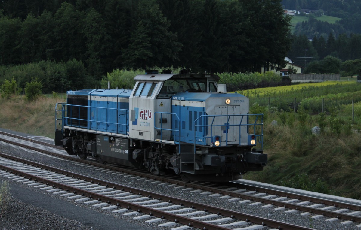 GKB 2170.01 am Abend des 5. Juli 2013 in Leibenfeld nach der Befrderung eines Leerwagenzuges zur Baustelle des Koralmtunnels.