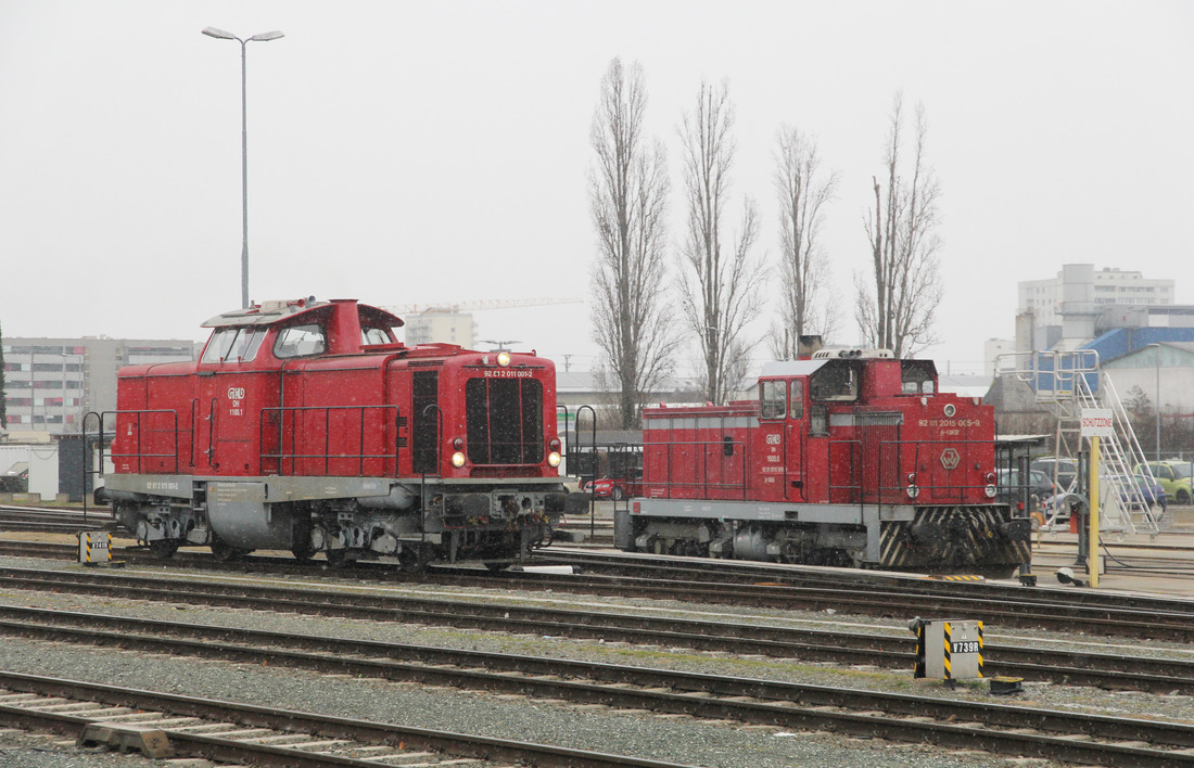 GKB 92 81 2011 001 und 92 81 2015 005 // Graz; Köflacher Bahnhof // 27. Januar 2023
