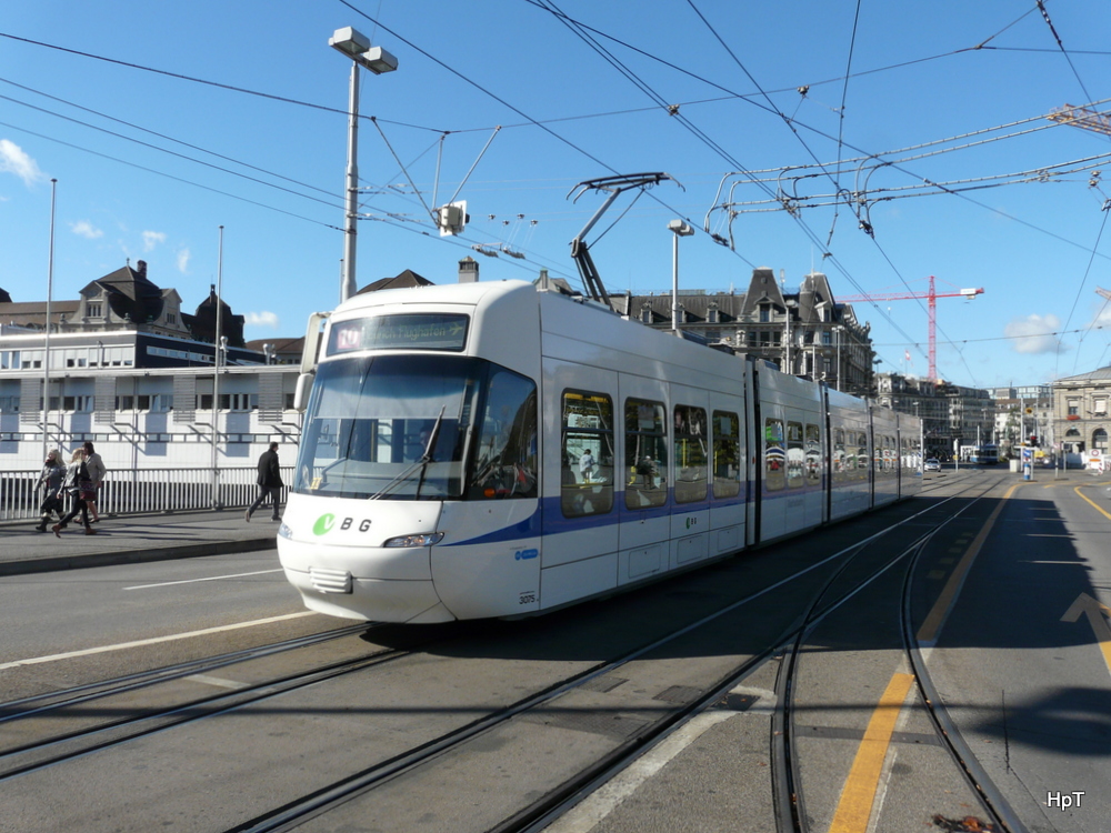 Glattalbahn - Be 5/6 3075 unterwegs auf der Linie 10 in Zürich am 17.10.2013