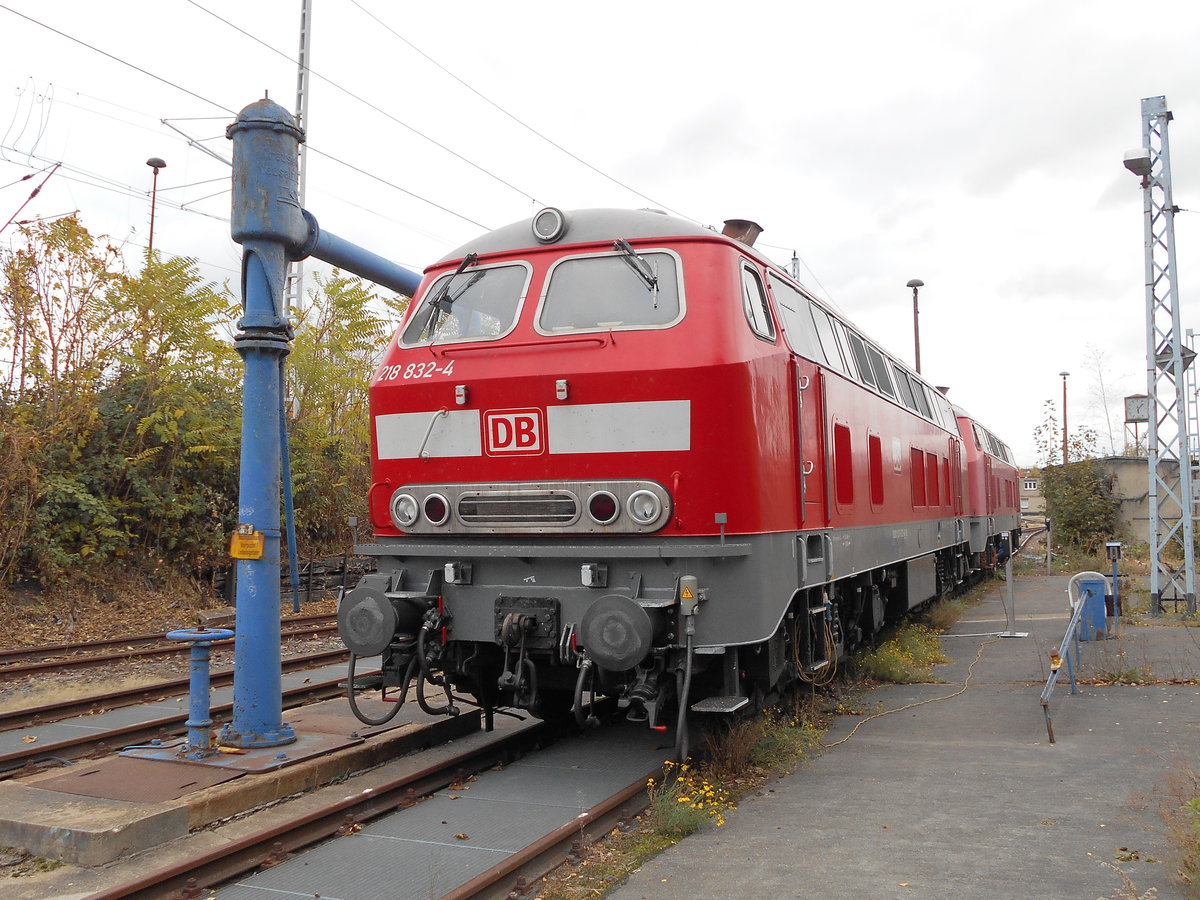 Gleich zwei 218er konnte ich,am 27.Oktober 2018,in Berlin Lichtenberg fotografieren:218 832 und 824.