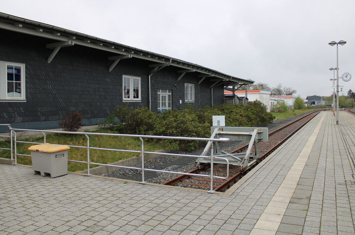 Gleis 1 in Neuhaus am Rennweg, am 04.05.2024.