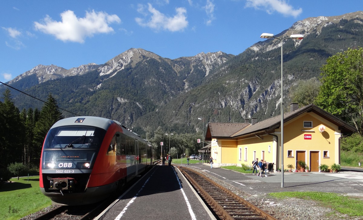 Görtschach-Förolach, Bahnhof im km 22,245, 570 m Ü.A., [2015-09-29]