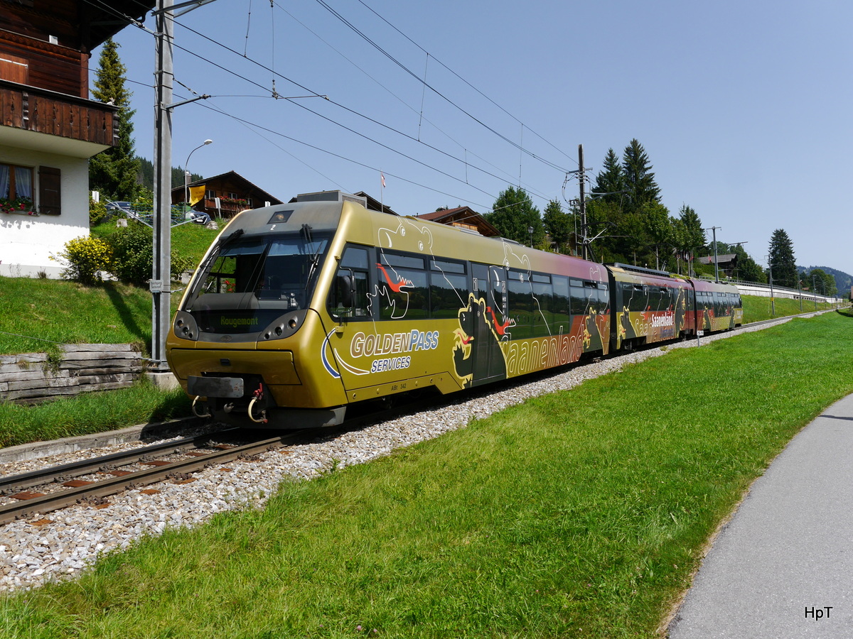 Goldenpass MOB - Regio nach Rougemont unterwegs bei Schönried an der Spitze der Steuerwagen ABt 342 am 26.08.2017