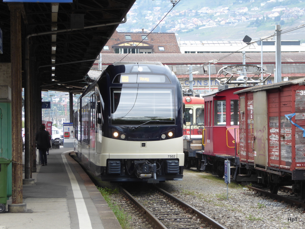 Goldenpsss CEV/MVR - Triebwagen ABeh 2/6 7502 in Vevey am 03.04.2016