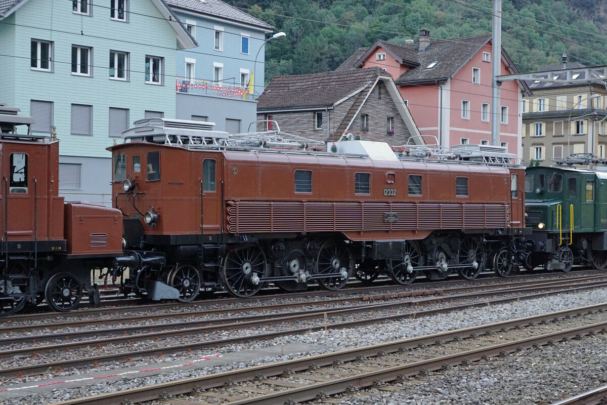Gotthard-Bahntage 2021.
Aufstellung der historischen Lokomotiven vom frühen Morgen des 18. September 2021 im Bahnhof Erstfeld.
Be 4/6 12332.
Foto: Walter Ruetsch