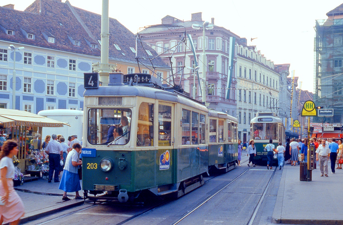 Graz 203 + 303, Hauptplatz, 17.09.1987.