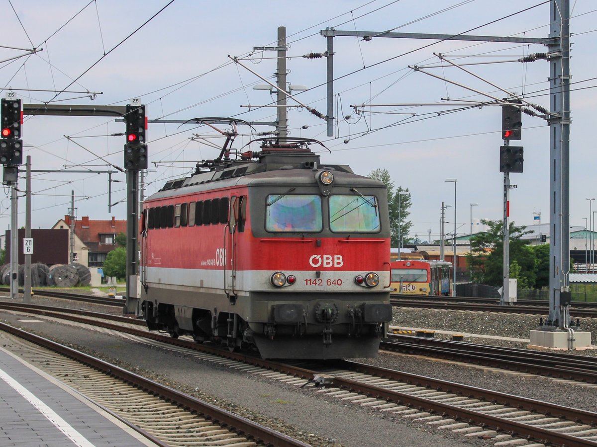 Graz. Am 16.06.2020 konnte ich die ÖBB 1142 610 in Graz Hauptbahnhof ablichten.