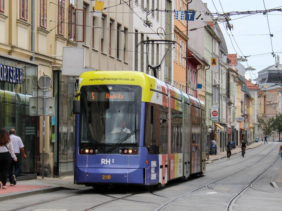 Graz. ariobahn 230 war am 15.08.2020 auf der Linie 5, hier in der Jakoministraße.