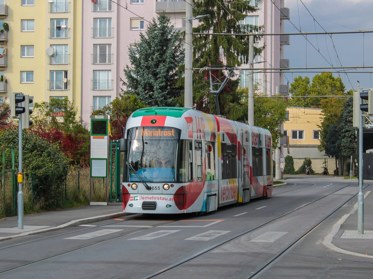 Graz. Cityrunner 655 der Graz Linien konnte ich am 16.10.2021 in der Asperngasse ablichten.