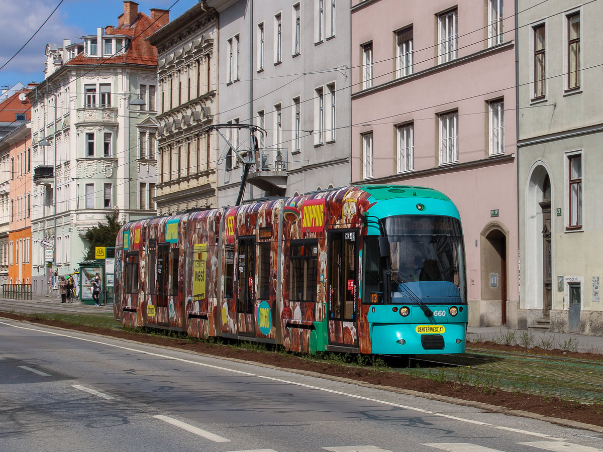 Graz. Cityrunner 660 der Graz Linien konnte ich am 04.04.2021 auf der Linie 13 ablichten, hier beim Grazer Finanzamt.