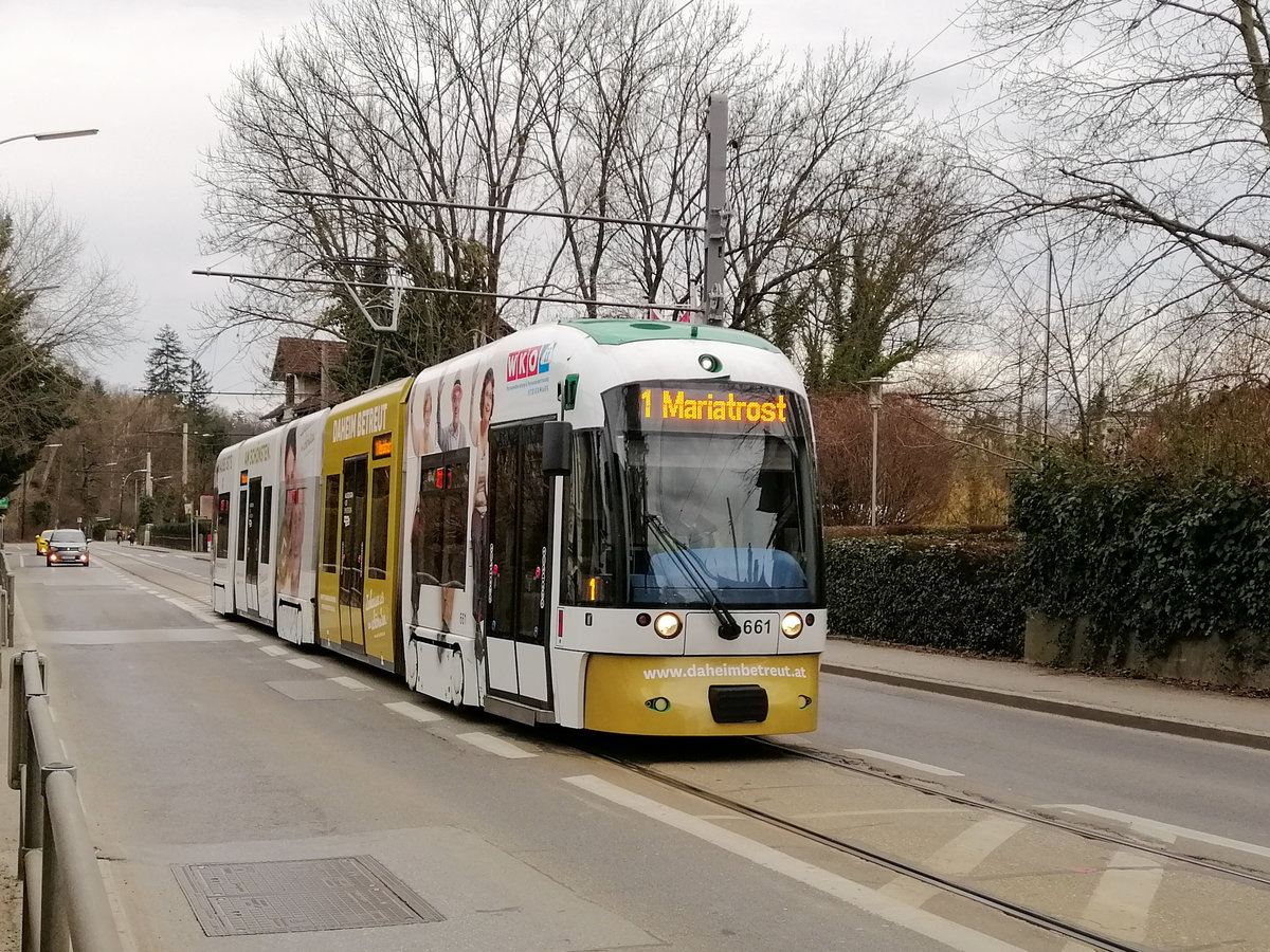 Graz. Cityrunner 661 fuhr am 29.02.2020 auf der Linie
1. Hier zu sehen ist die Garnitur in der Hilmteichstraße,
wo sie gleich die Haltestelle Mariagrün erreichen wird. 