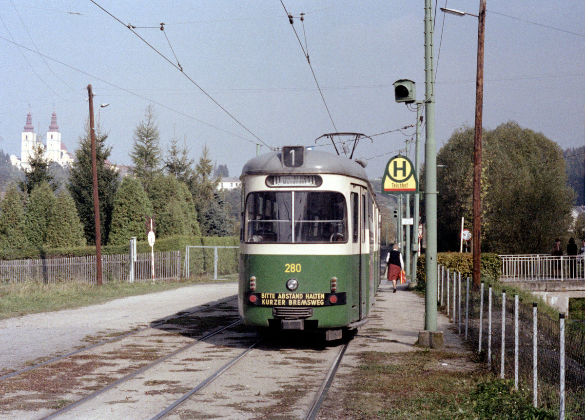 Graz GVB SL 1 (GT6 280) Haltestelle Teichhof am 17. Oktober 1978. - Scan eines Farbnegativs. Film: Kodak Safety Film 5075. Kamera: Minolta SRT-101.