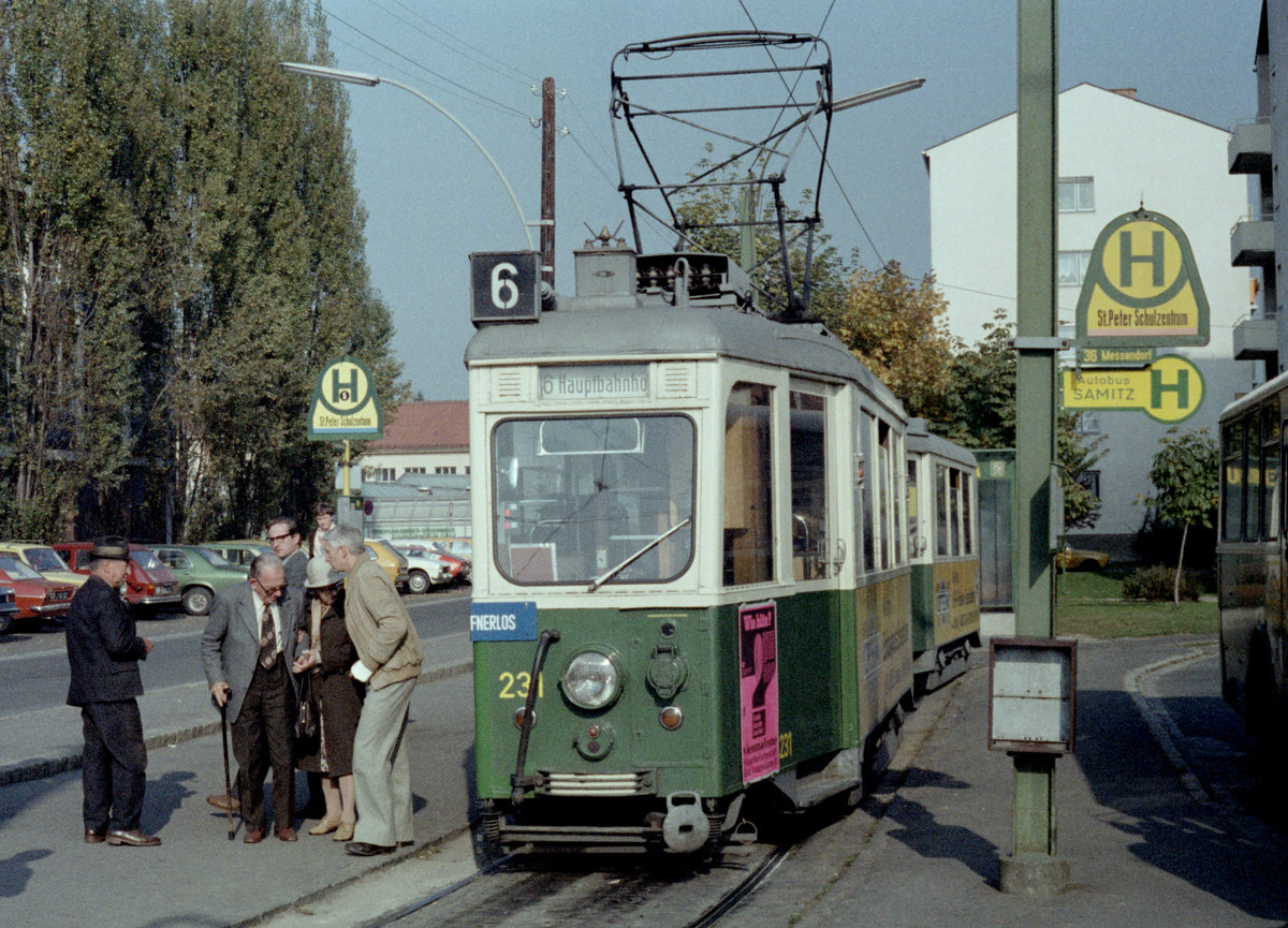 Graz GVB SL 6 (Tw 231) St. Peter Schulzentrum am 17. Oktober 1978. - Scan eines Farbnegativs. Film: Kodak Safety Film 5075. Kamera: Minolta SRT-101.