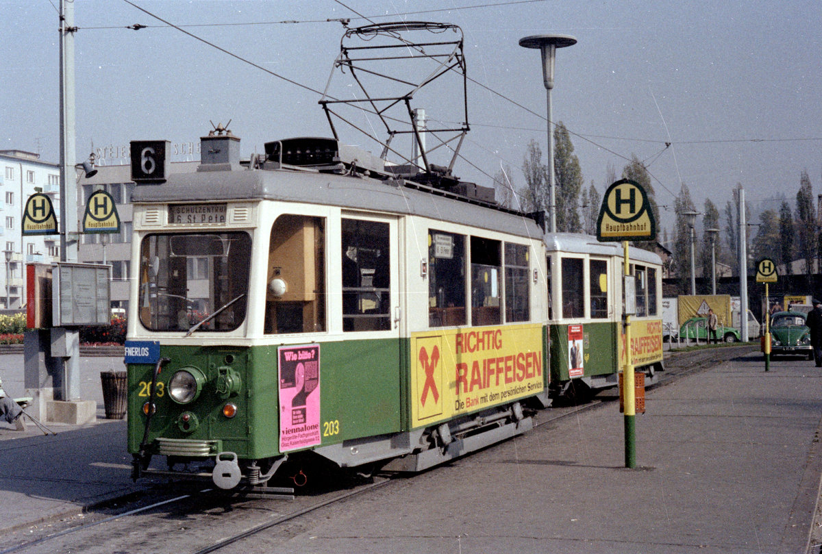 Graz GVB SL 6 (Tw 203 (Serie 201-250, SGP 1949-52)) Hauptbahnhof am 17. Oktober 1978. - Scan von einem Farbnegativ. Film: Kodak Kodacolor II (Safety Film 5075). Kamera: Minolta SRT-101.