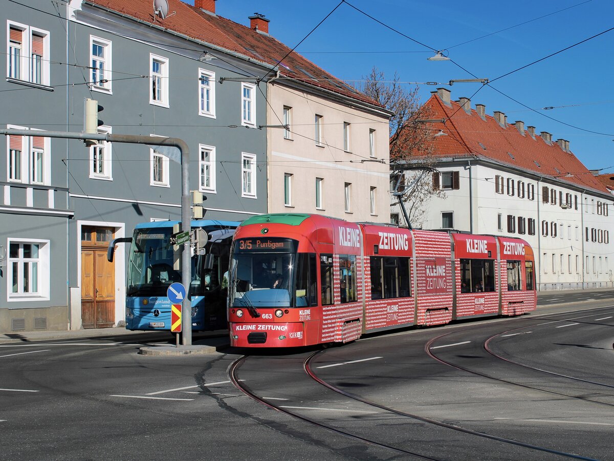 Graz. Zu Faschingsdienstag richteten die Graz Linien einen Sonderverkehr ein. Im Zuge dessen verkehrte die Sonderlinie 3/5, hier ist der Cityrunner 663 auf besagter Linie in Karlau zu sehen.