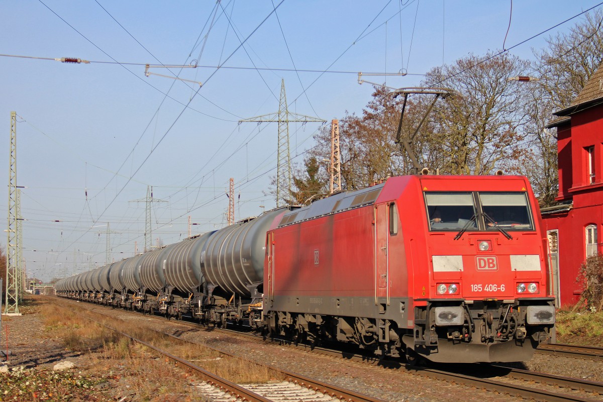 GreenCargo/IGE 185 406 am 29.12.13 mit einem Kesselzug in Bonn-Beuel.