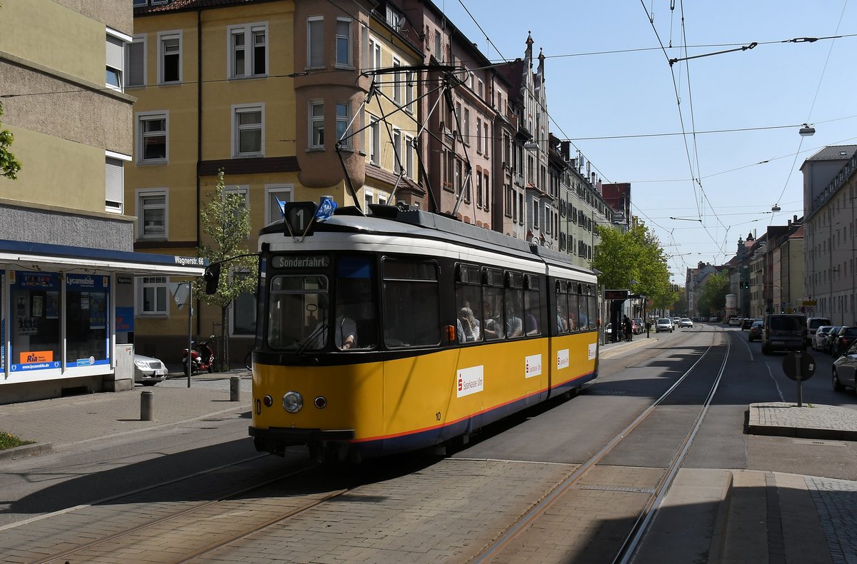 GT4 Wagen 10 am 21.04.18 in der Blücherstraße in Ulm