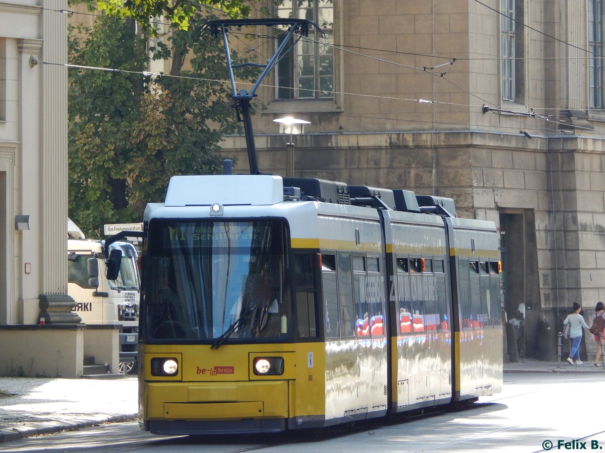 GT6 N-U Nr.2031 der BVG in Berlin am 24.08.2015