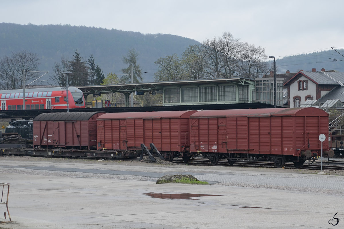 Güterwagen Anfang April 2018 in Freital-Hainsberg.