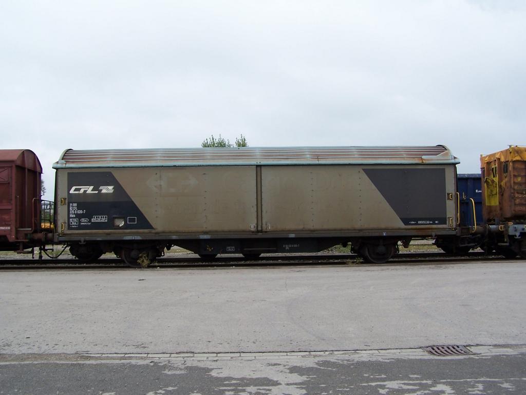 Güterwagen CFL Hbis 225 0 020-7 am 11.09.2005 in Bettembourg