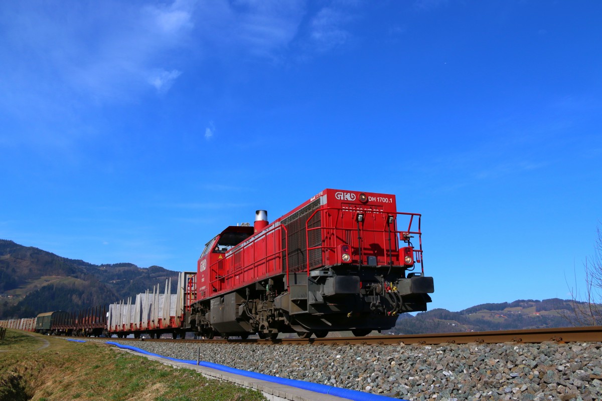 Güterzug 71381 am Vormittag des 4.März 2015 bei Deutschlandsberg. 