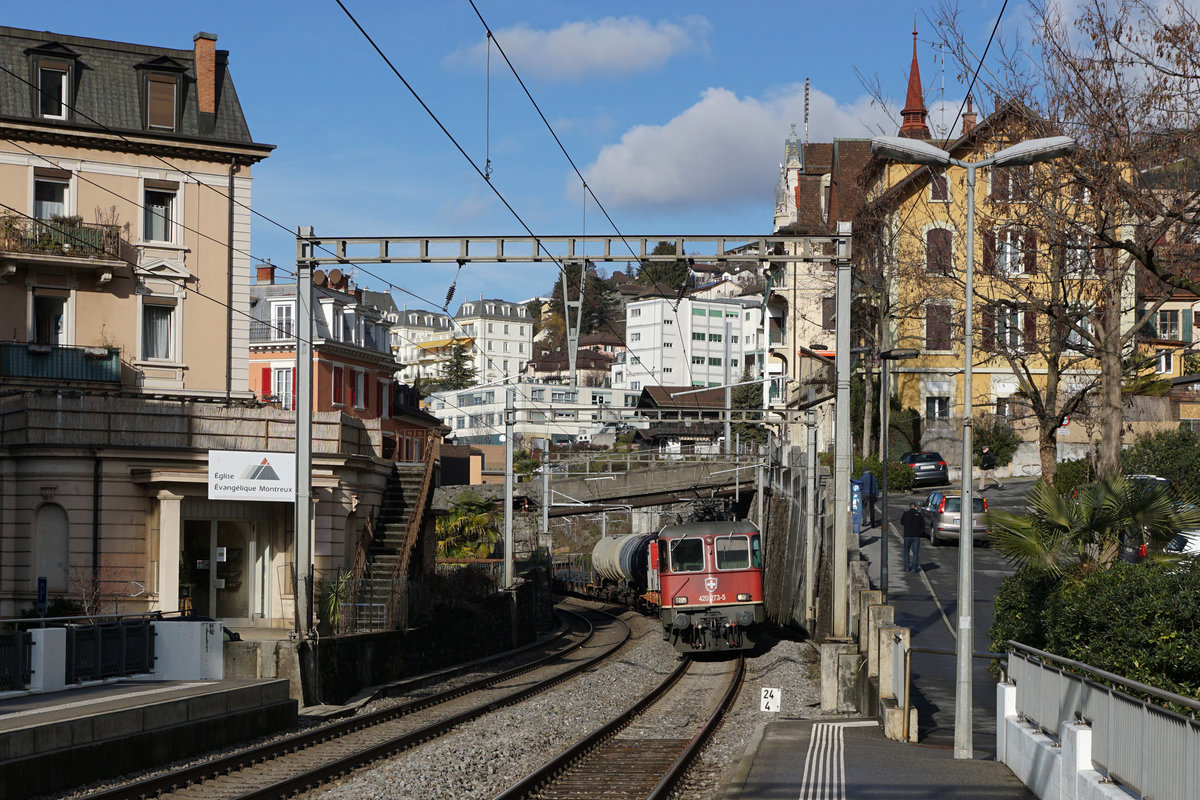 Güterzugsdurchfahrt Montreux vom 18. Januar 2019 mit der Re 420 273-5.
Foto: Walter Ruetsch