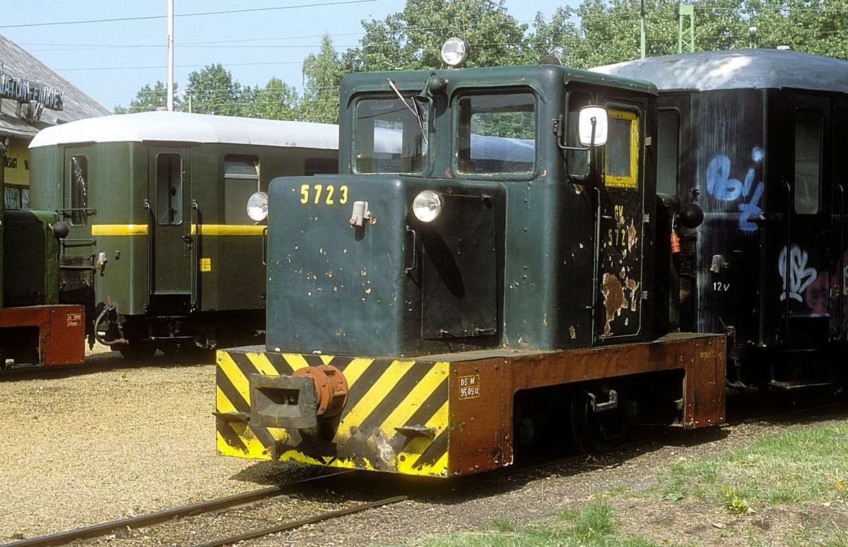 GV-5723  Balatonfanyves  26.09.00