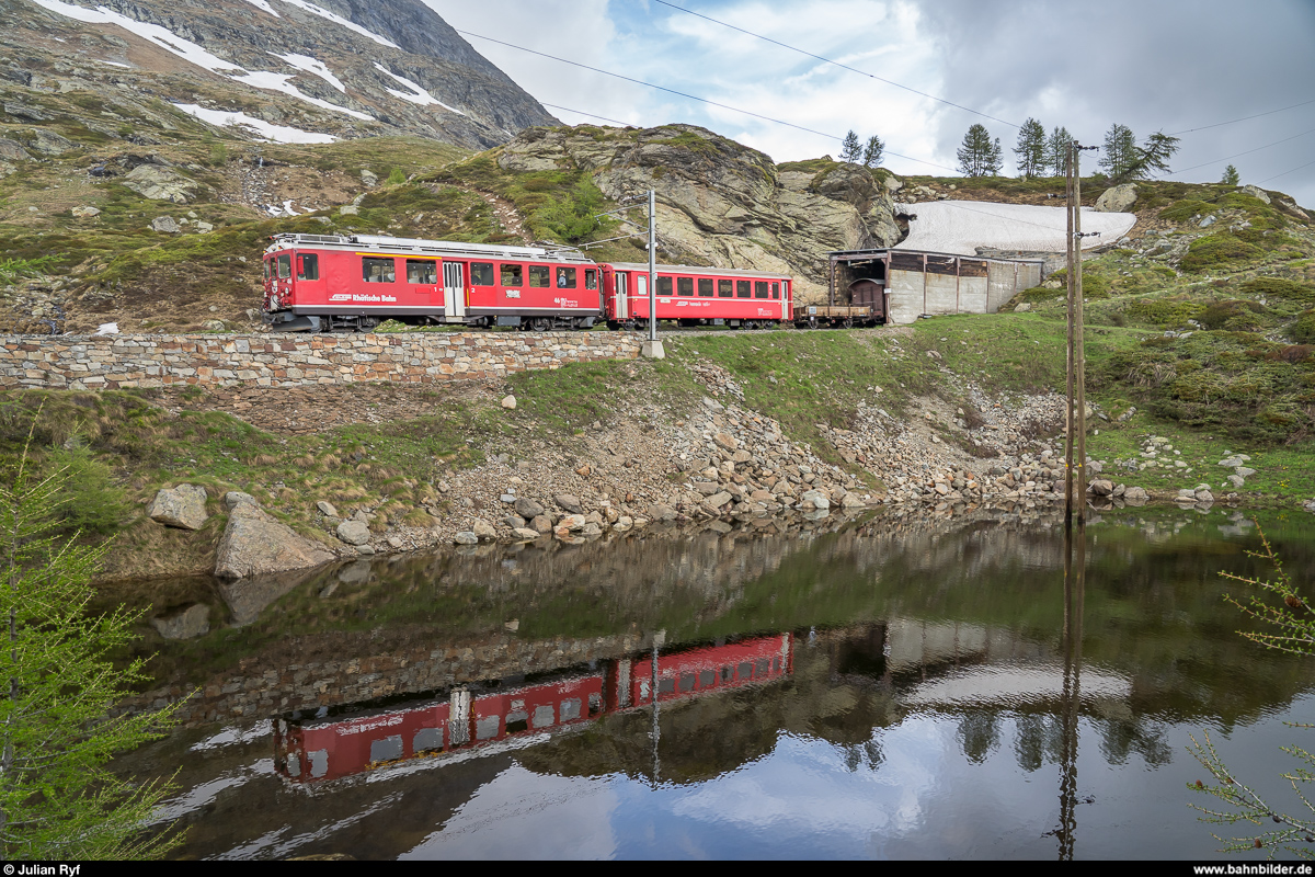 GV Club 1889 in Le Prese am 15. Juni 2019. Zu diesem Anlass wurden ab Pontresina zwei historische Extrazüge geführt. Der erste Zug bestand aus dem ABe 4/4 II 46 mit einem GmP und wurde als Fotozug mit Fotohalten auf der Strecke geführt.<br>
Beim Pozzo del Drago, dem Drachenloch.