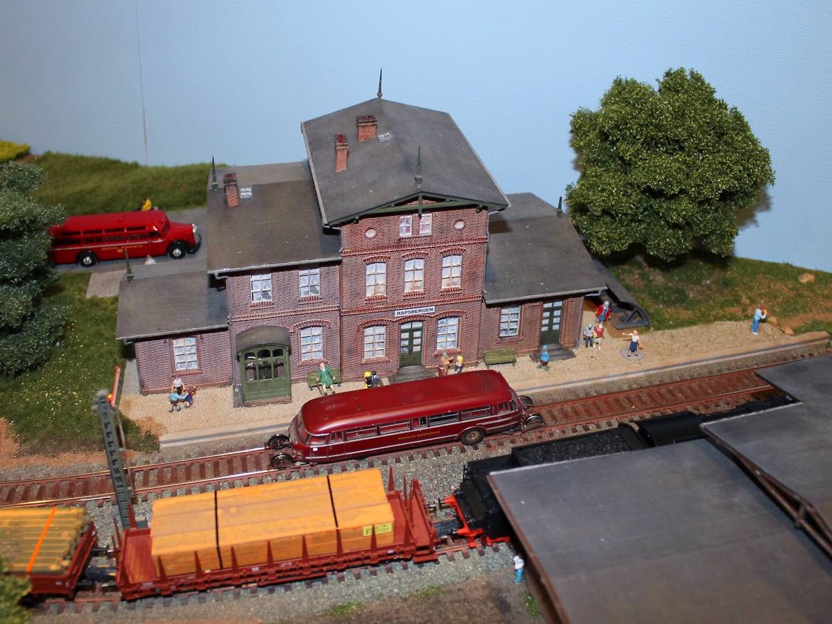 H.-J. Ottermann und Freunde -  Rapsbergen  

Internationale Modellbahnausstellung der IGM Kaarst, 23.02.2013