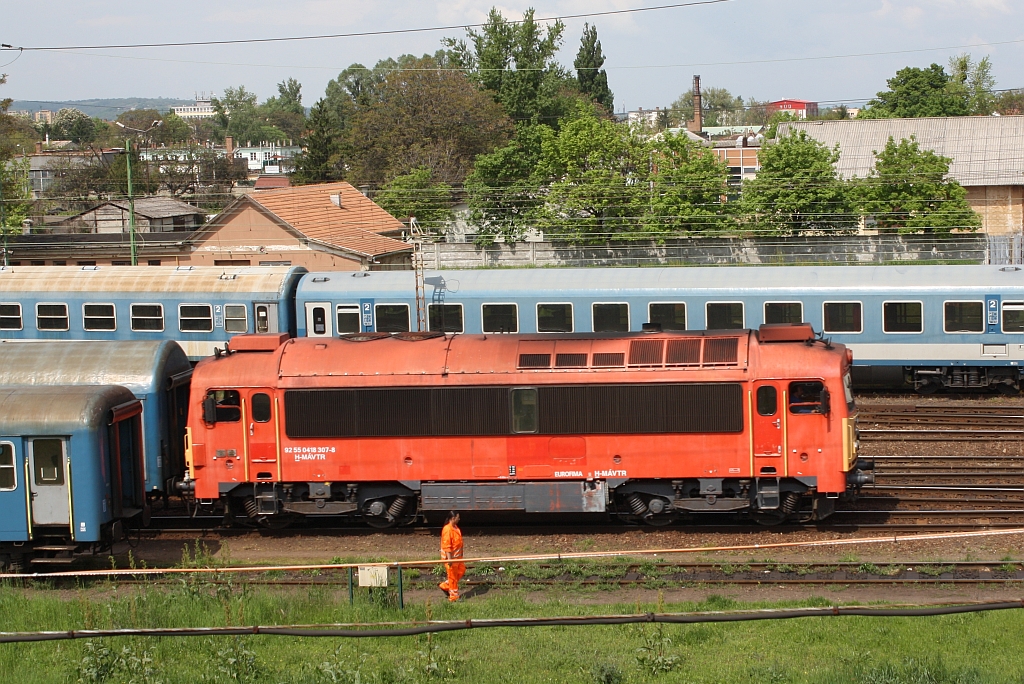 H-MAVTR 418 307 am 29.April 2014 in Miskolc Tiszai.