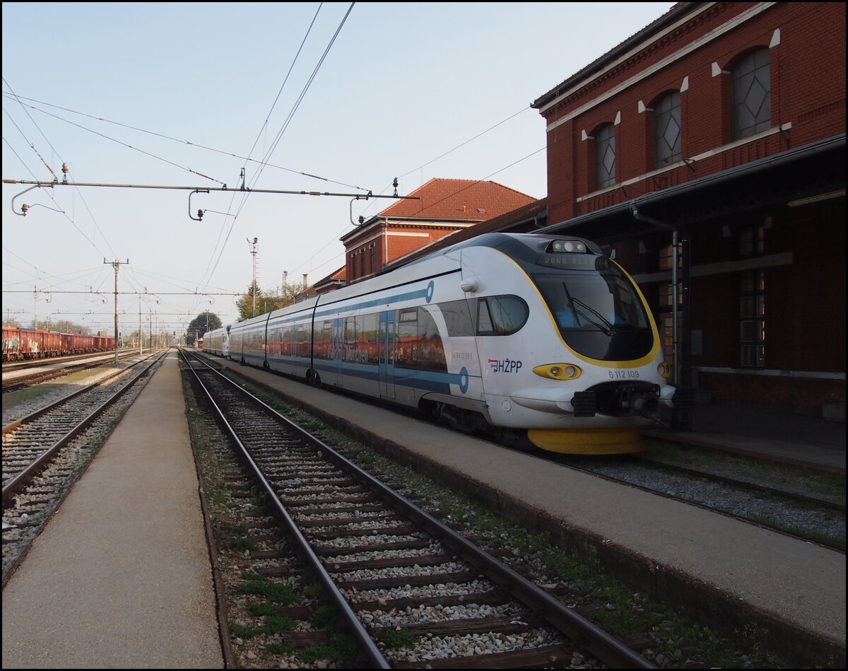 HŽPP 6112 109 in Bahnhof Karlovac am 12. 4. 2026.
