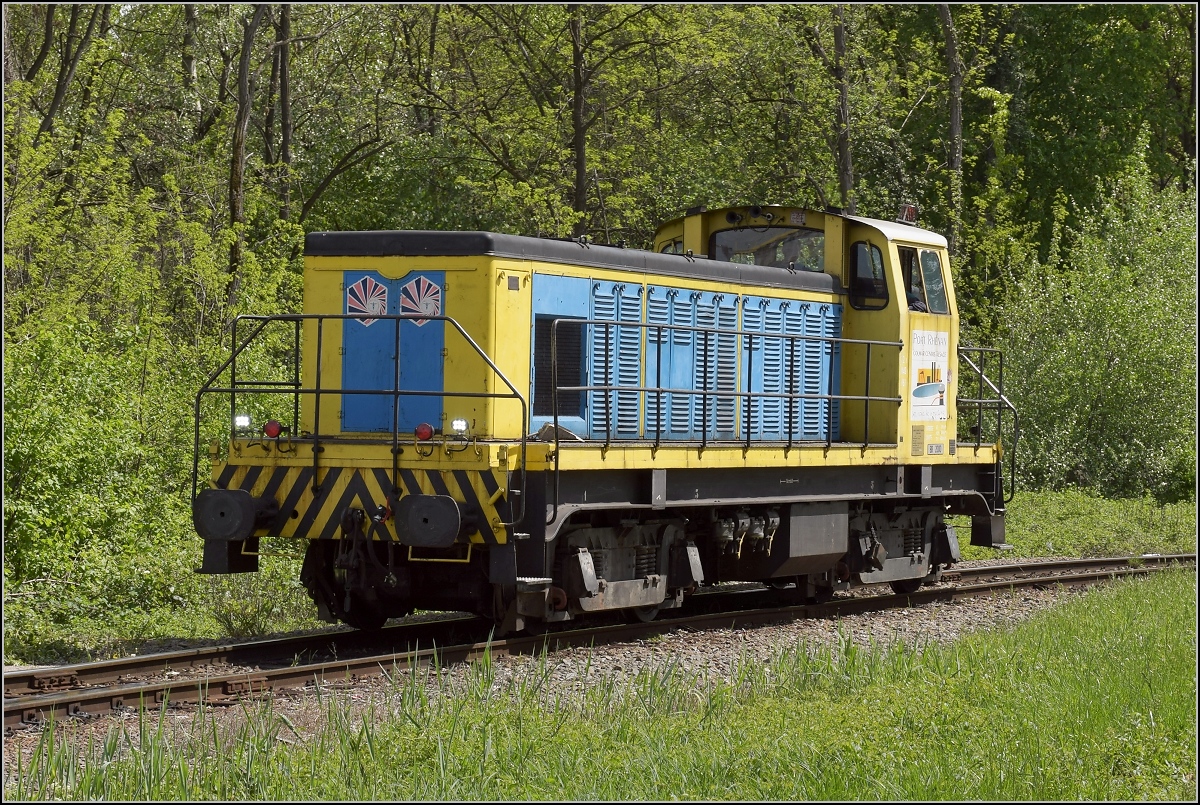 Hafenbahn Colmar/Neu Breisach. BB 2000 fährt zurück zur Remise ins Betriebsgelände. April 2019.