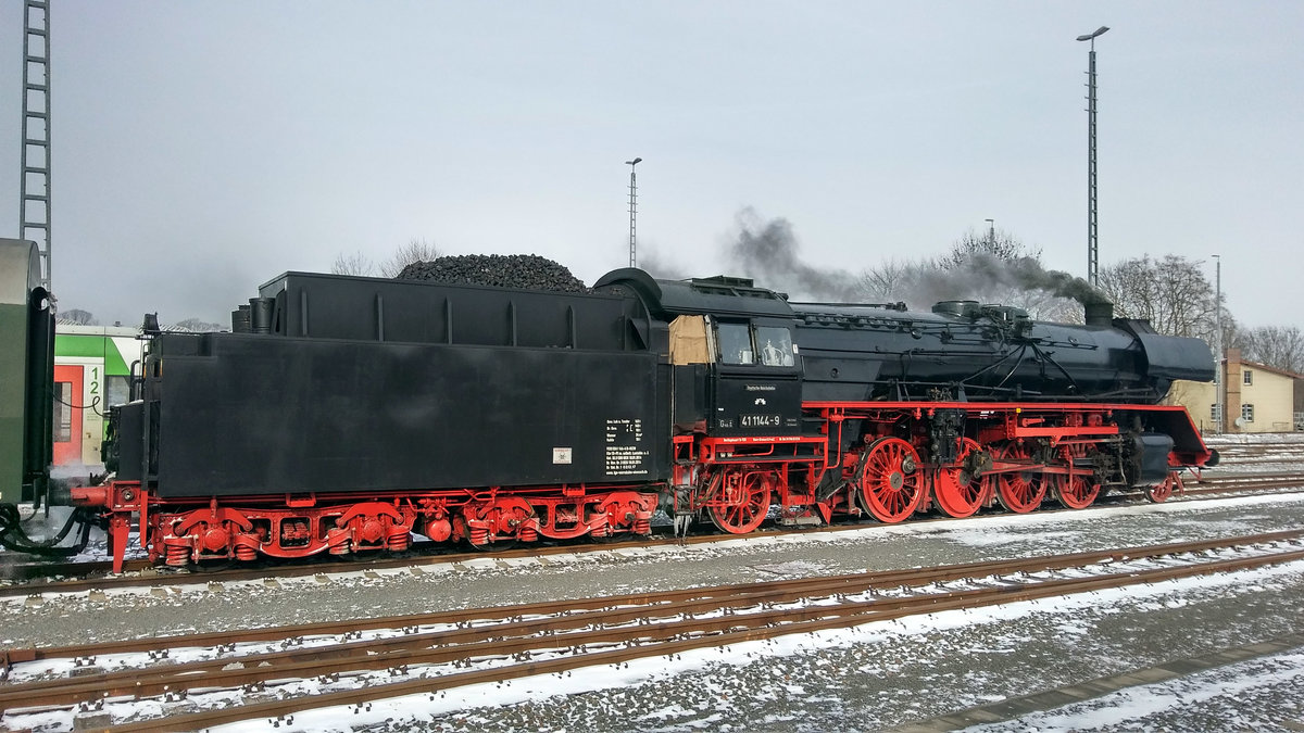 Halloren-Express 41 1144 der IGE „Werrabahn Eisenach“ e. V. In Gera. Foto 18.03.2018