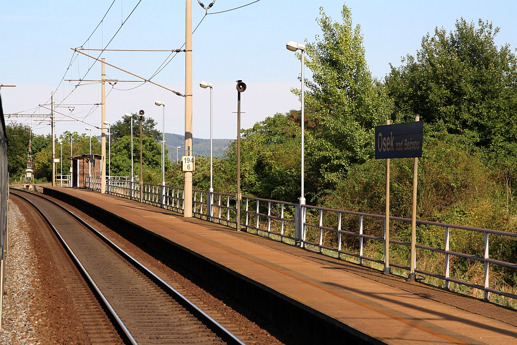 Haltestelle Osek nad Becvou am 11.August 2018.