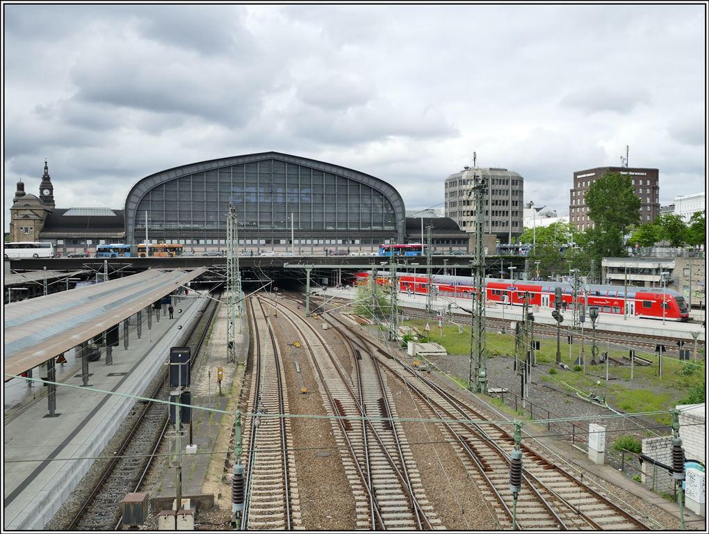 Hamburg Hbf mit RE1 nach Rostock. (25.05.2019)