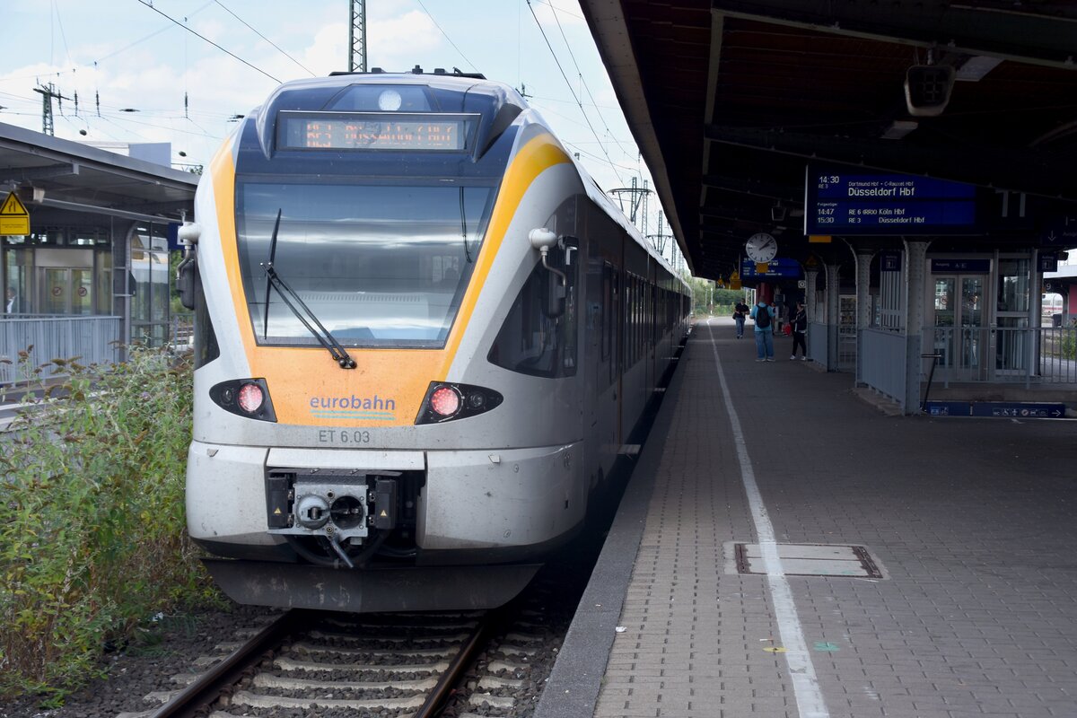 HAMM, 31.08.2022, ET 6.03 der Eurobahn als RE 3 (Nordrhein-Westfalen) nach Düsseldorf Hbf im Bahnhof Hamm(Westf) Hbf