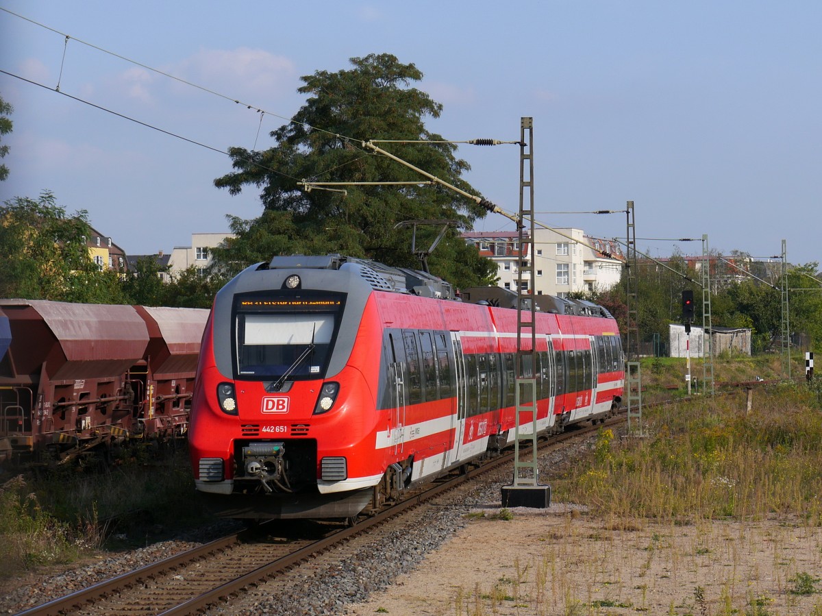  Hamsterbacke  (Bombardier TALENT 2) 442 651 als RB31 Dresden - Elsterwerda-Biela kurz vor dem Hp Dresden-Friedrichstadt; 05.10.2015
